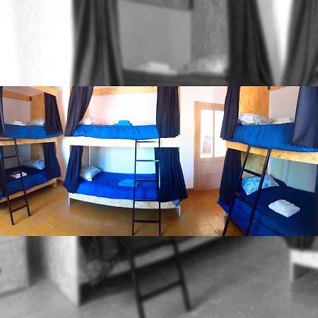 Oliwine Hostel Maipú Esterno foto